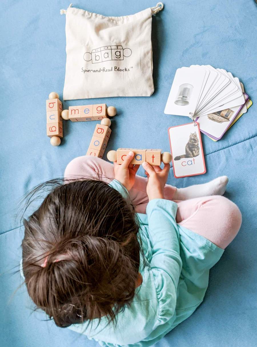 Spin-and-Read Blocks & Flashcards Travel Set