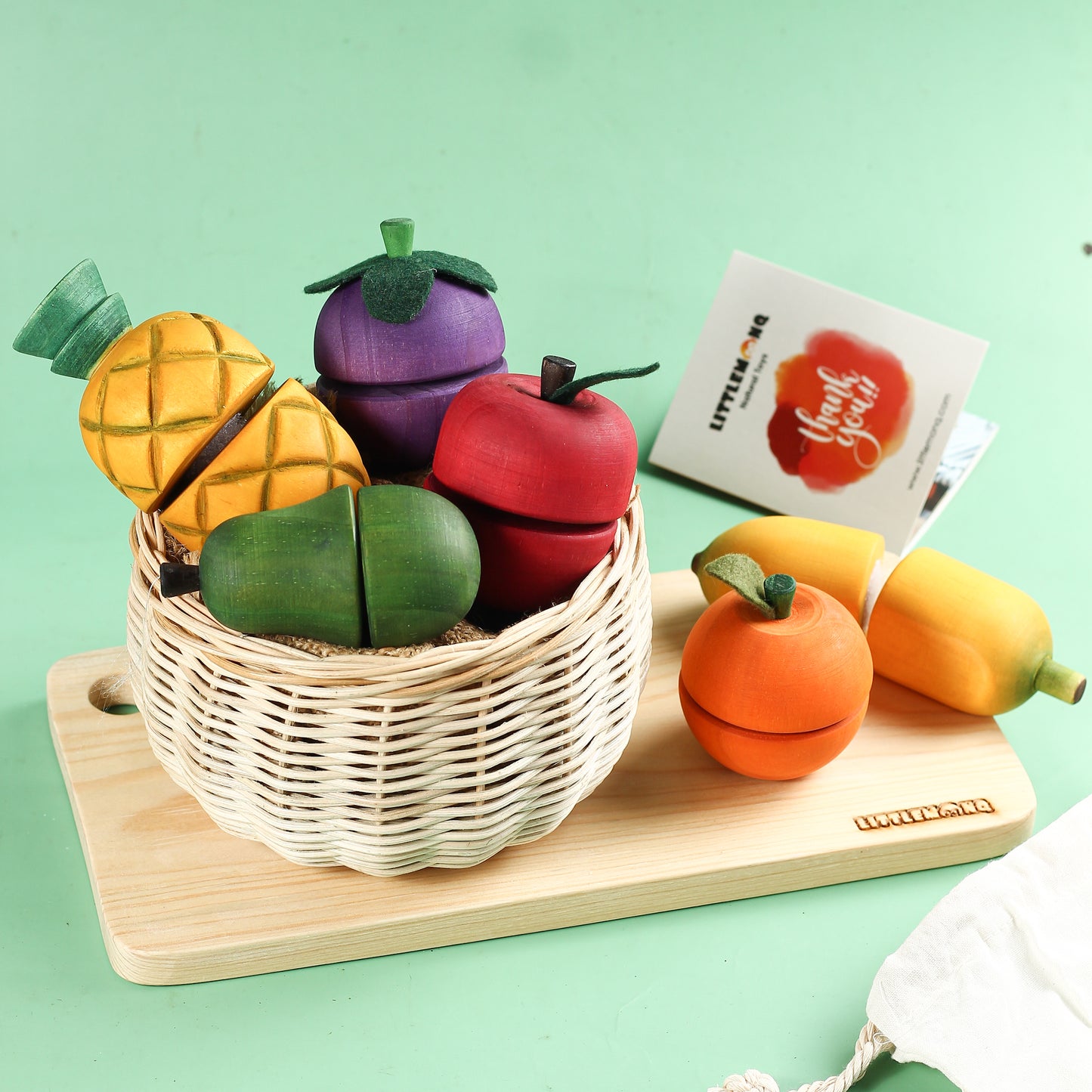 Rattan basket (to accompany Bread set)