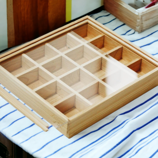 Loose Part Storage Tray with Lid