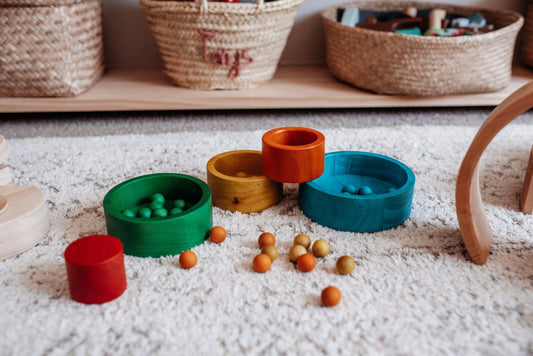 Qtoys Natural Coloured Nesting and Stacking bowls