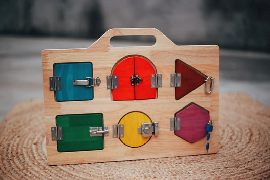 Qtoys Lock Activity board