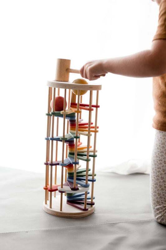 qtoys pound ball tower